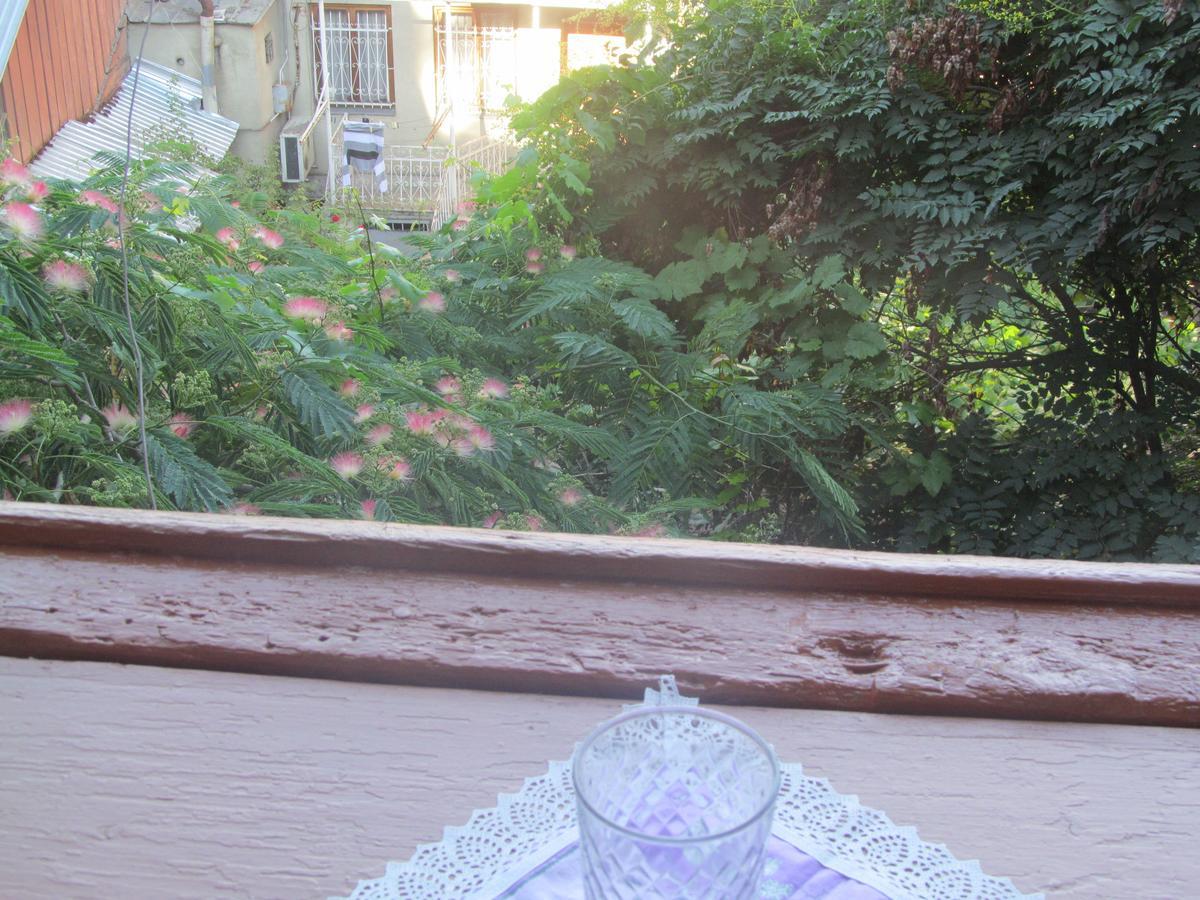 Grandma'S Hotel Tbilisi Ngoại thất bức ảnh