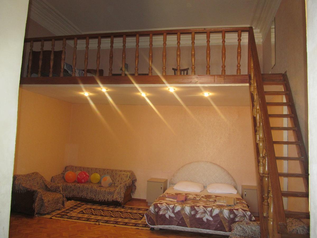 Grandma'S Hotel Tbilisi Ngoại thất bức ảnh