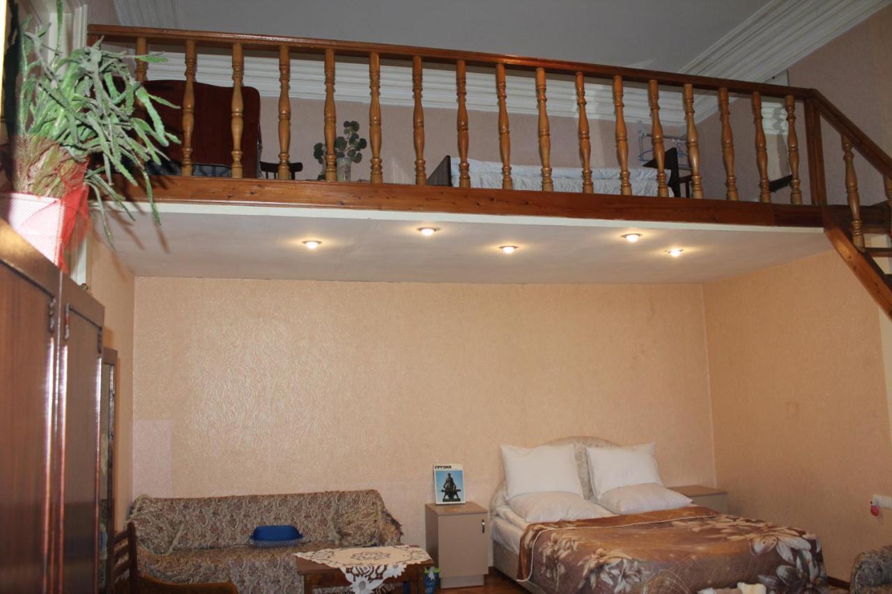 Grandma'S Hotel Tbilisi Ngoại thất bức ảnh